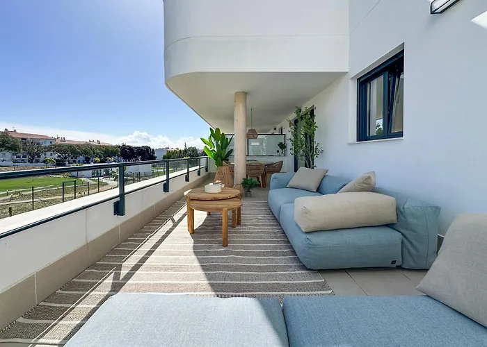 La Perla De Aranya - *