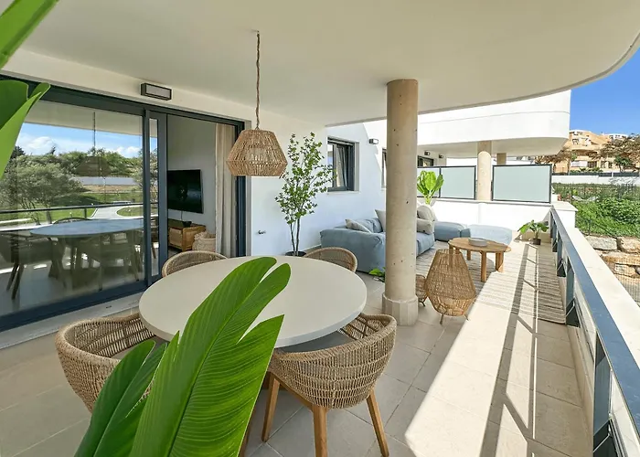 La Perla De Aranya Estepona